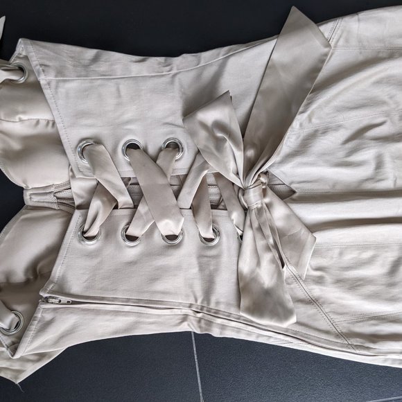 Susanna corset dress by Marciano by Guess - Picture 2 of 5